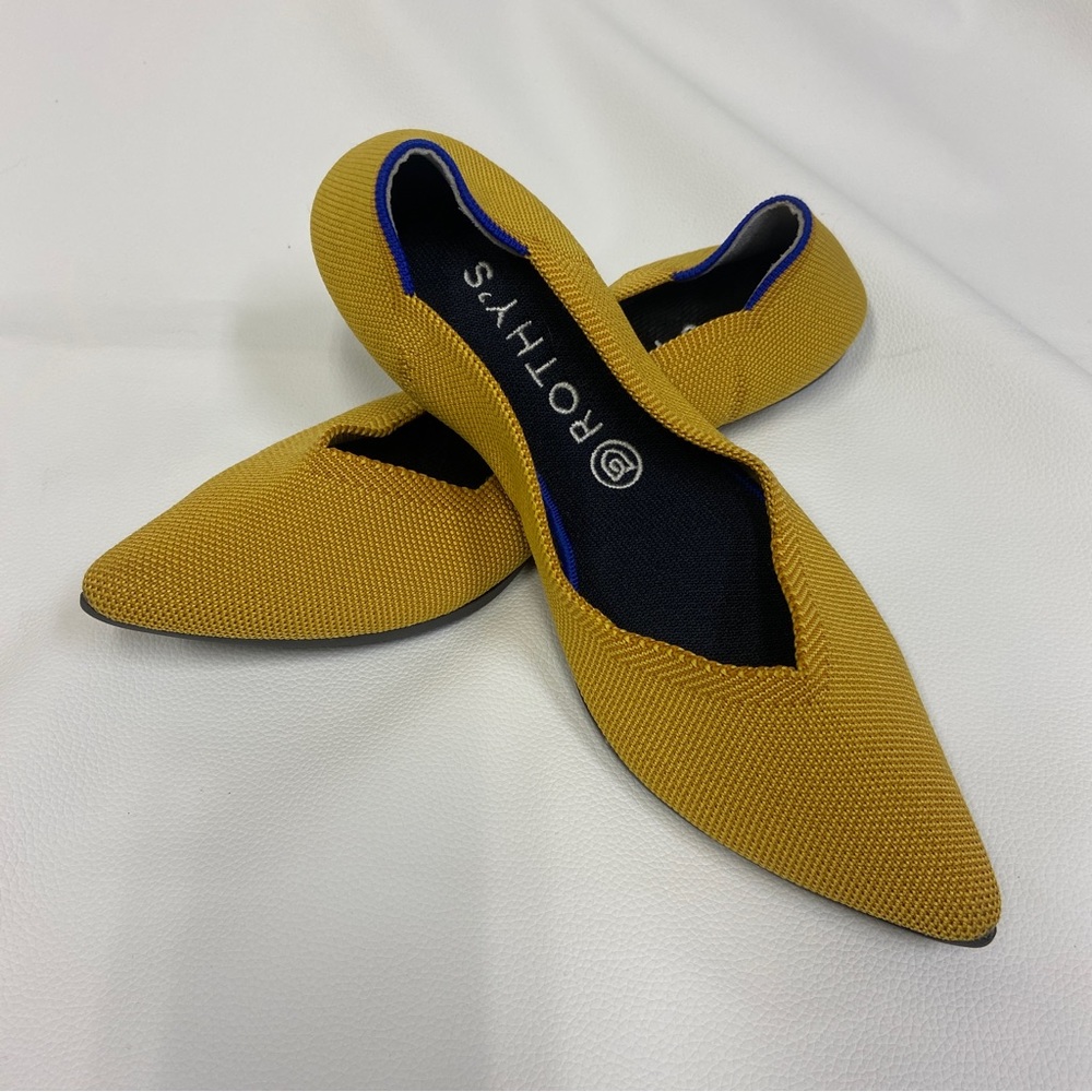 Rothy’s “The Point” Flats Marigold yellow size 10